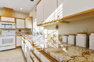 25208 S Pinewood Dr, Sun Lakes, AZ 85248 - Photo 12