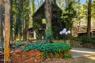 621 N Harding Dr, Sedona, AZ 86336 - Photo 2