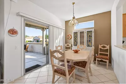 16096 W Copper Crest Lane, Surprise, AZ 85374 - Photo 8