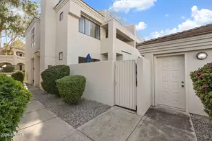 8270 N Hayden Rd, Scottsdale, AZ 85258 - Photo 2