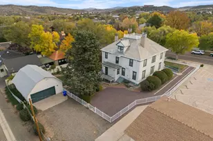 128 N Mt Vernon Ave, Prescott, AZ 86301 - Photo 2