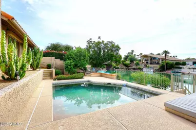 9969 E Bayview Drive, Scottsdale, AZ 85258 - Photo 10