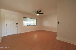 749 E Montebello Ave, Phoenix, AZ 85014 - Photo 14