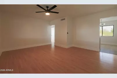 749 E Montebello Avenue #231, Phoenix, AZ 85014 - Photo 14