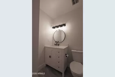 749 E Montebello Avenue #231, Phoenix, AZ 85014 - Photo 8