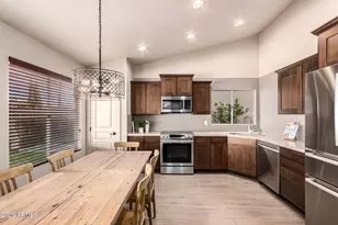 3108 W Golden Ln E, Chandler, AZ 85226 - Photo 10