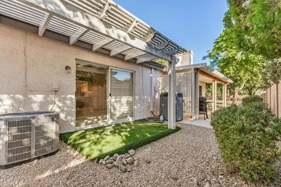 10347 W Mohawk Lane, Peoria, AZ 85382 - Photo 22