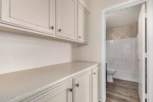 10347 W Mohawk Ln, Peoria, AZ 85382 - Photo 18