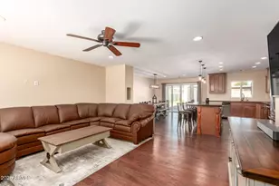 722 E McLellan Blvd, Phoenix, AZ 85014 - Photo 8