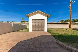 722 E McLellan Blvd, Phoenix, AZ 85014 - Photo 28