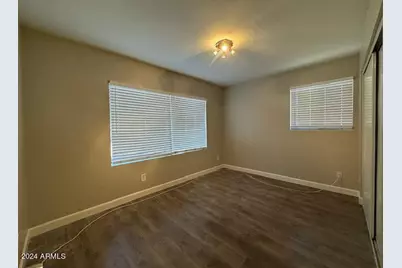 310 W Earll Drive #Unit 109, Phoenix, AZ 85013 - Photo 6