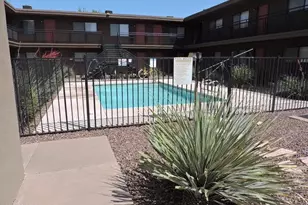 310 W Earll Dr, Phoenix, AZ 85013 - Photo 12