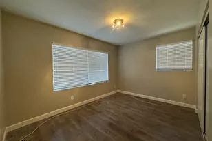 310 W Earll Dr, Phoenix, AZ 85013 - Photo 6