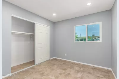 3802 N 79th Avenue, Phoenix, AZ 85033 - Photo 18