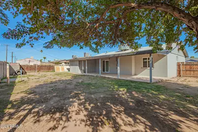 3802 N 79th Avenue, Phoenix, AZ 85033 - Photo 24