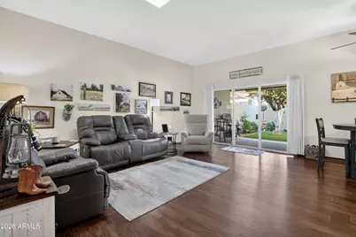 17410 N Boswell Boulevard N, Sun City, AZ 85373 - Photo 2