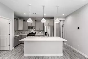 10954 W Melvin St, Avondale, AZ 85323 - Photo 8