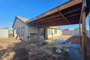 2113 W Wayland Rd, Phoenix, AZ 85041 - Photo 20