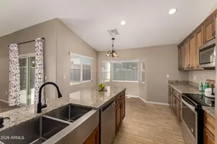 12322 N 85th Ln, Peoria, AZ 85381 - Photo 10