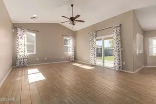 12322 N 85th Ln, Peoria, AZ 85381 - Photo 4