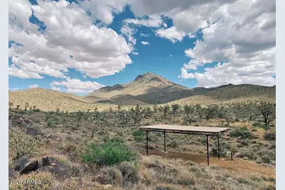 - Lake Mohave Ranchos Lot 357 -- #357, Dolan Springs, AZ 86441 - Photo 2