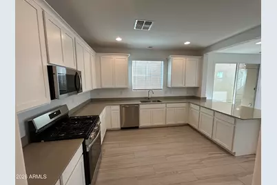 2942 N 98th Lane, Phoenix, AZ 85037 - Photo 4