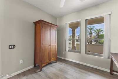 17320 N Thoroughbred Drive, Surprise, AZ 85374 - Photo 12