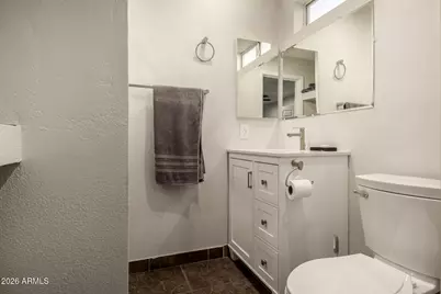 3702 N 64th Drive, Phoenix, AZ 85033 - Photo 14