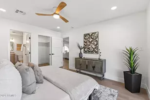 3402 E Mercer Ln, Phoenix, AZ 85028 - Photo 22