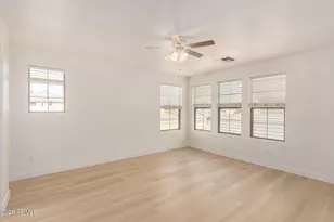 4382 E Selena Dr, Phoenix, AZ 85050 - Photo 16