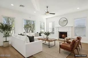 3814 E Crittenden Ln, Phoenix, AZ 85018 - Photo 4