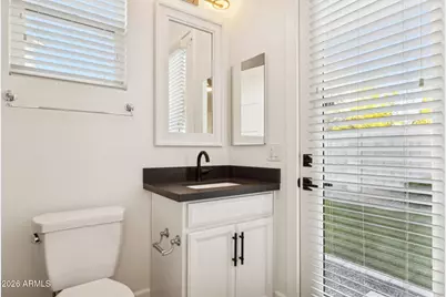 3814 E Crittenden Lane, Phoenix, AZ 85018 - Photo 20