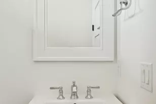 3814 E Crittenden Ln, Phoenix, AZ 85018 - Photo 26