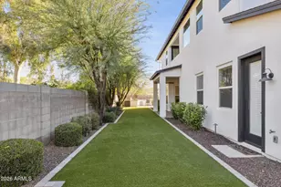 3814 E Crittenden Ln, Phoenix, AZ 85018 - Photo 66