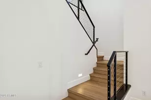 3814 E Crittenden Ln, Phoenix, AZ 85018 - Photo 34