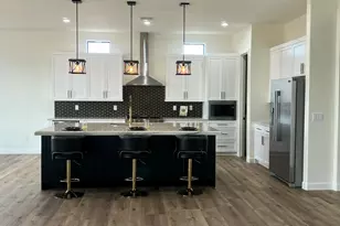 4237 E 4th Ave, Apache Junction, AZ 85119 - Photo 6