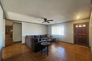 8531 W Vale Dr, Phoenix, AZ 85037 - Photo 4