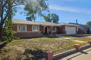 8531 W Vale Dr, Phoenix, AZ 85037 - Photo 8