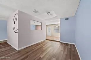 5203 W Laurie Ln, Glendale, AZ 85302 - Photo 10