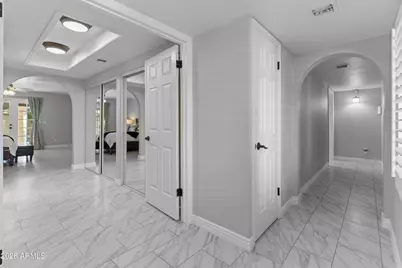 9225 N 82nd Street, Scottsdale, AZ 85258 - Photo 32