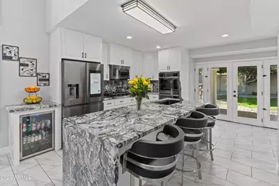 9225 N 82nd Street, Scottsdale, AZ 85258 - Photo 18