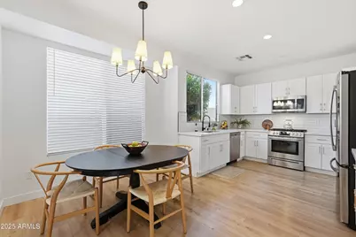 9614 E Keats Avenue, Mesa, AZ 85209 - Photo 12