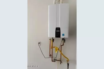 9964 W Pinchot Avenue, Avondale, AZ 85392 - Photo 22