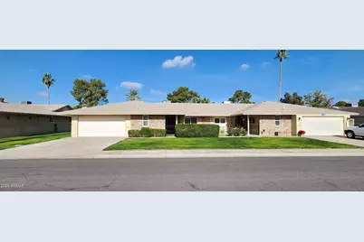 10734 W Hatcher Road, Sun City, AZ 85351 - Photo 2