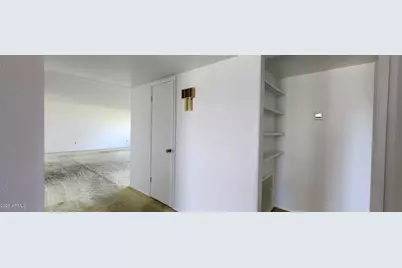 10734 W Hatcher Road, Sun City, AZ 85351 - Photo 4