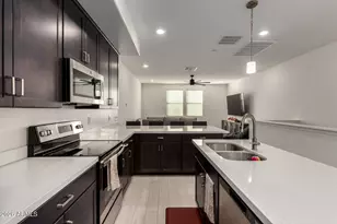 2626 S Sulley Dr, Gilbert, AZ 85295 - Photo 10