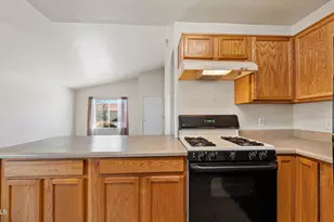 1026 Escondido Dr, Sierra Vista, AZ 85635 - Photo 12