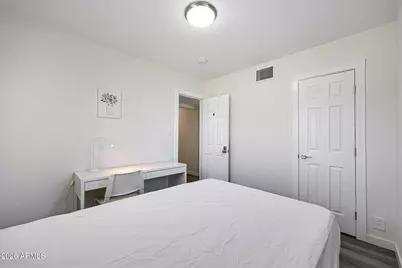 1339 E Glenrosa Avenue, Phoenix, AZ 85014 - Photo 12