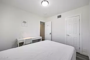 1339 E Glenrosa Ave, Phoenix, AZ 85014 - Photo 12