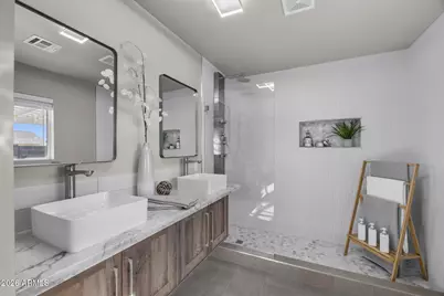 8519 E Northland Drive, Scottsdale, AZ 85251 - Photo 18